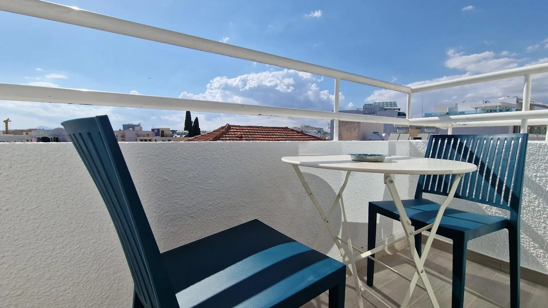 Kitieos Central Apts 100M From Finikoudes Beach Λάρνακα