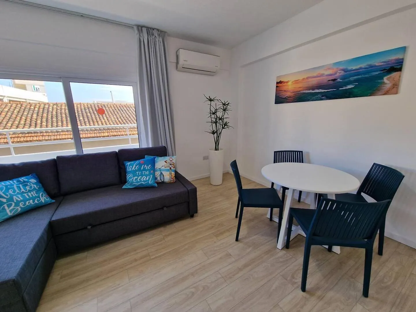 Kitieos Central Apts 100M From Finikoudes Beach Larnaca Apartment
