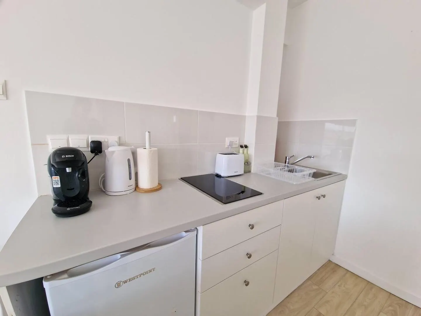 Kitieos Central Apts 100M From Finikoudes Beach Λάρνακα Διαμέρισμα