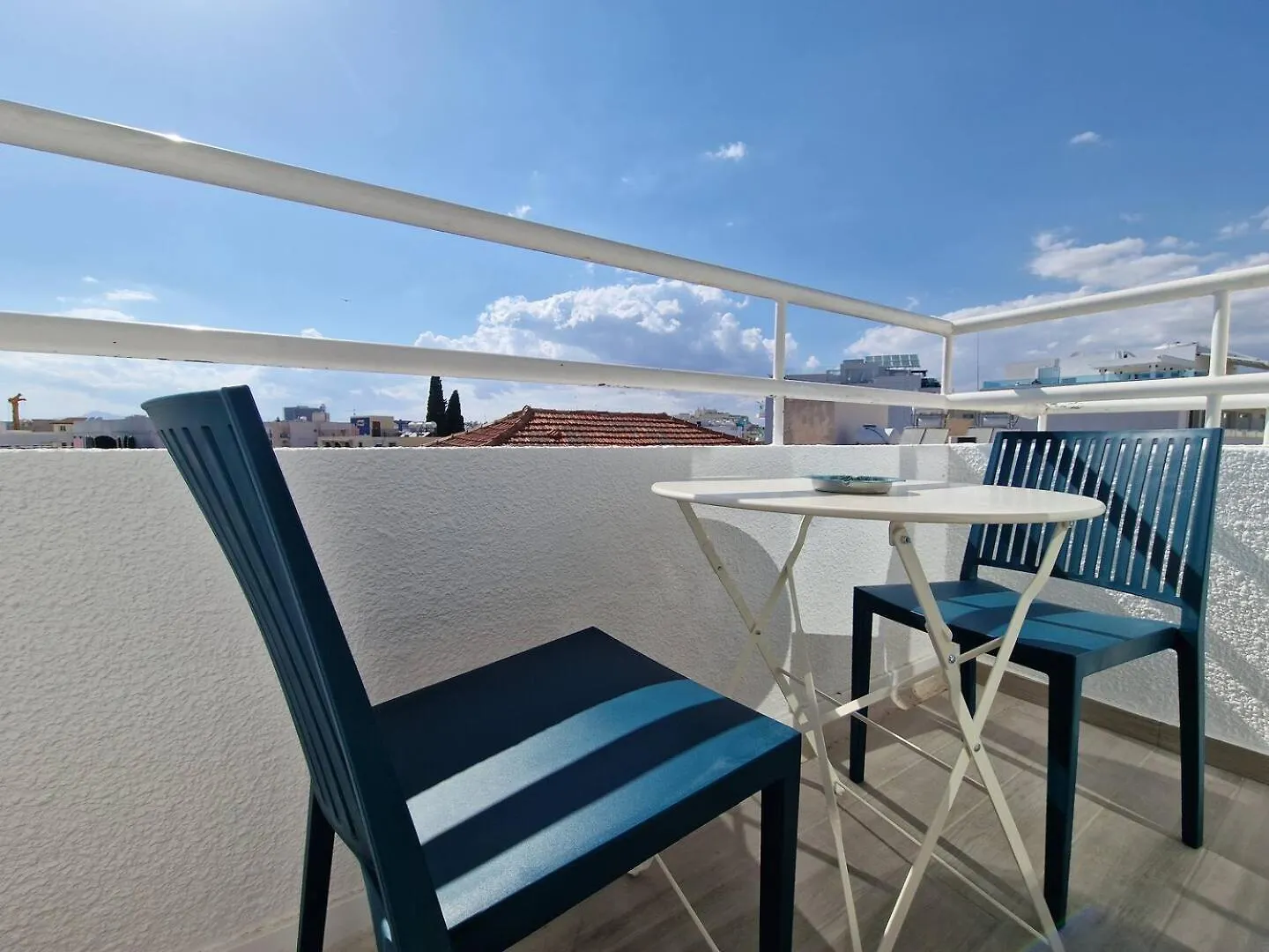 Apartment Kitieos Central Apts 100M From Finikoudes Beach Larnaca