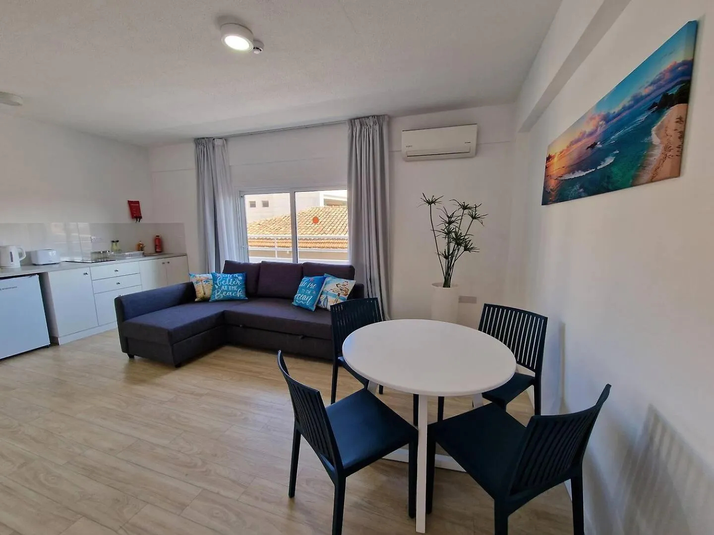 Kitieos Central Apts 100M From Finikoudes Beach Larnaca 0*,  Cyprus