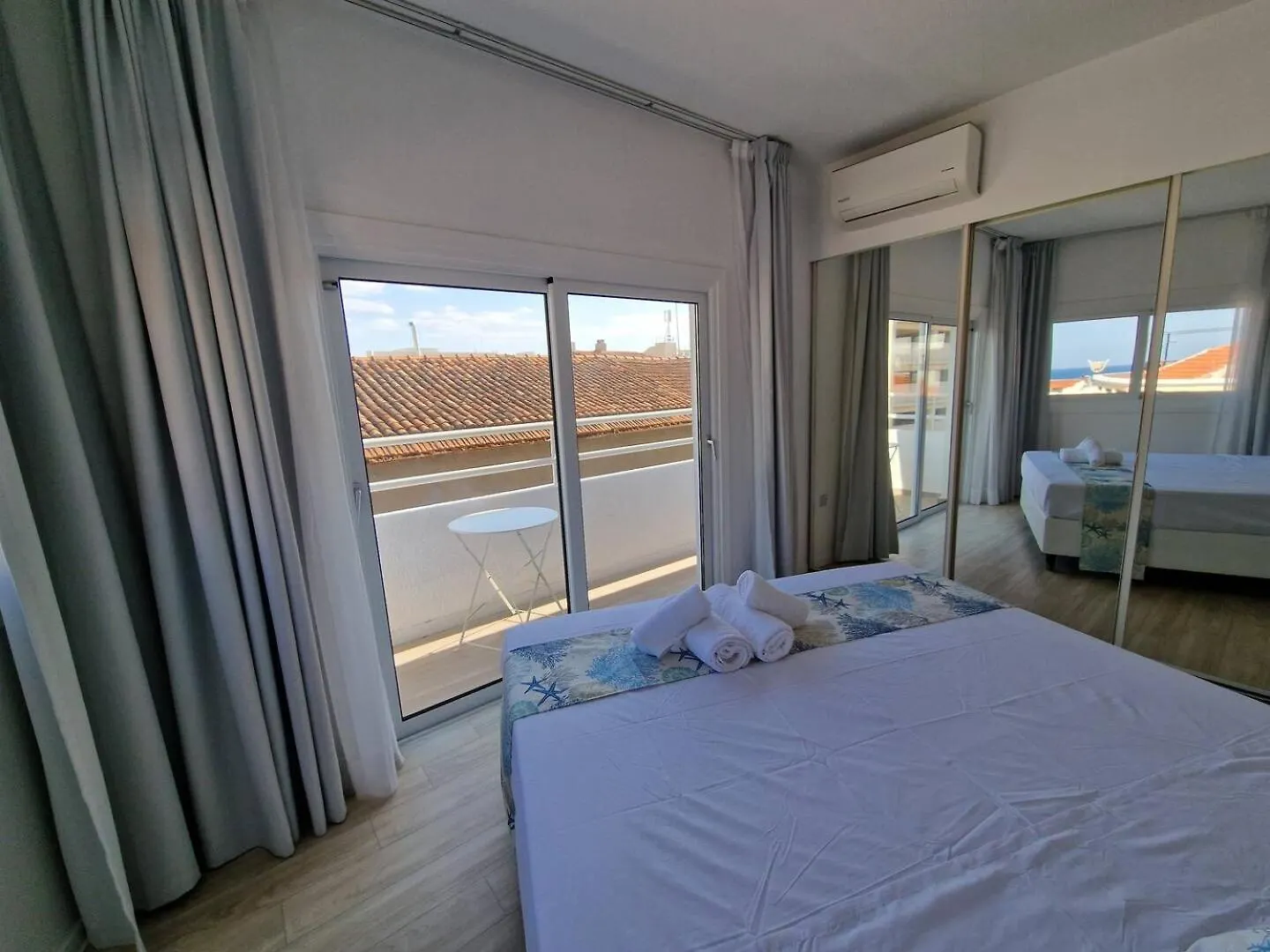 Apartment Kitieos Central Apts 100M From Finikoudes Beach Larnaca